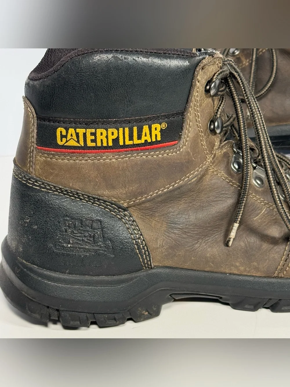 Caterpillar CAT Men’s 9.5 Wide P90802 Steel Toe Leather Work Boots Brown Outdoor